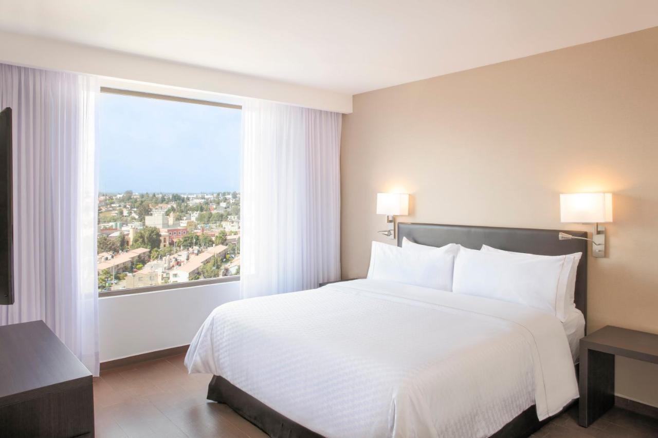 Fiesta Inn Express Puebla Explanada Eksteriør billede