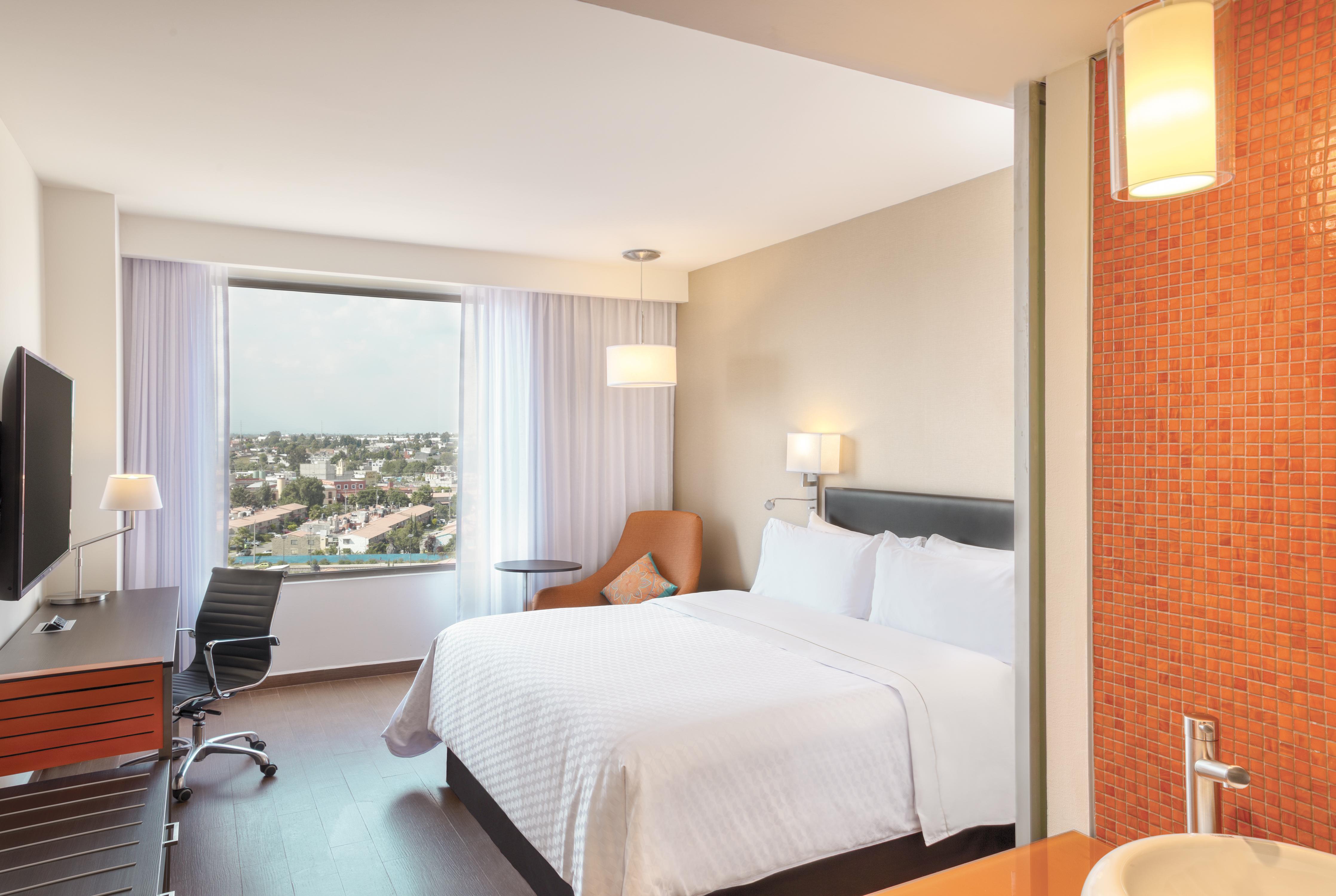 Fiesta Inn Express Puebla Explanada Eksteriør billede